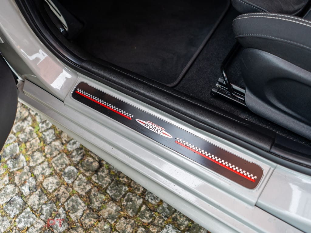 MINI Cooper Cooper Premium JCW Auto