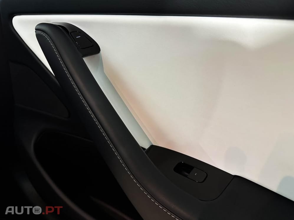 Tesla Model 3 Performance Dual Motor AWD