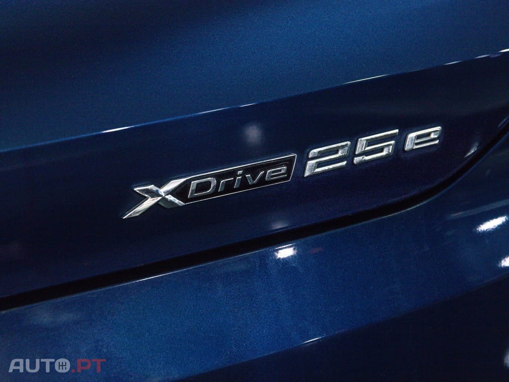BMW X2 25 e xDrive Pack M
