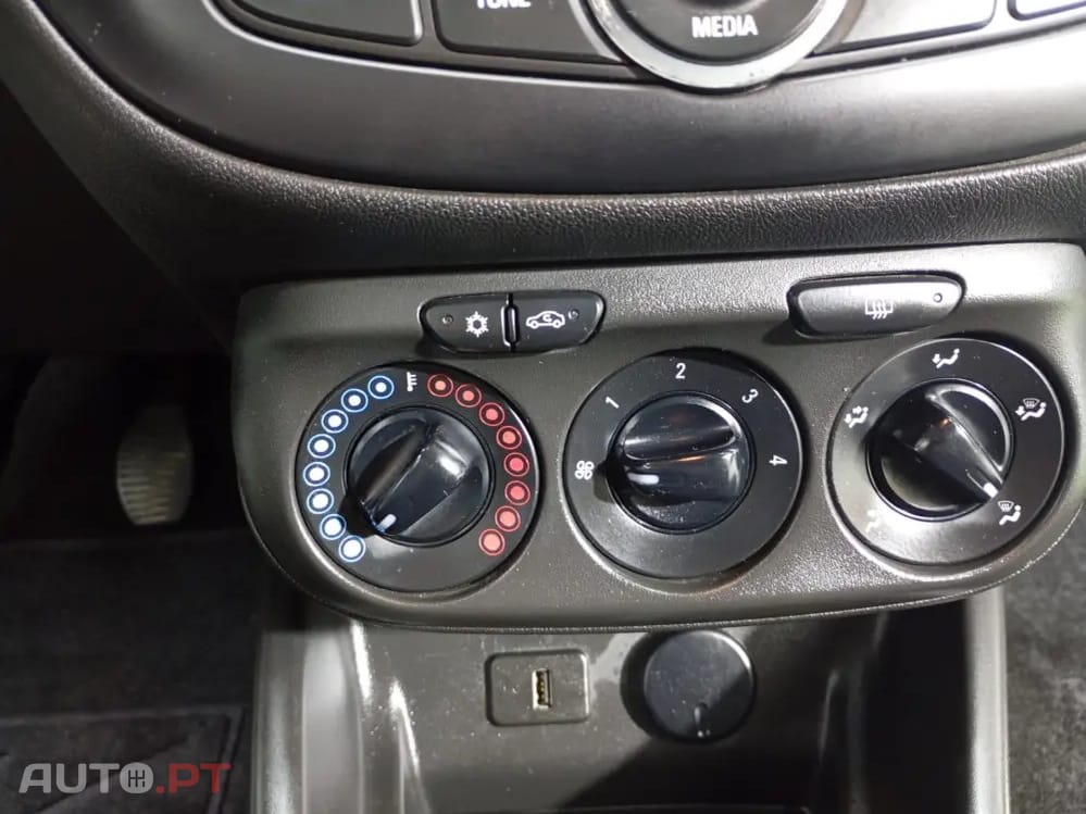 Opel Corsa Super estimada
