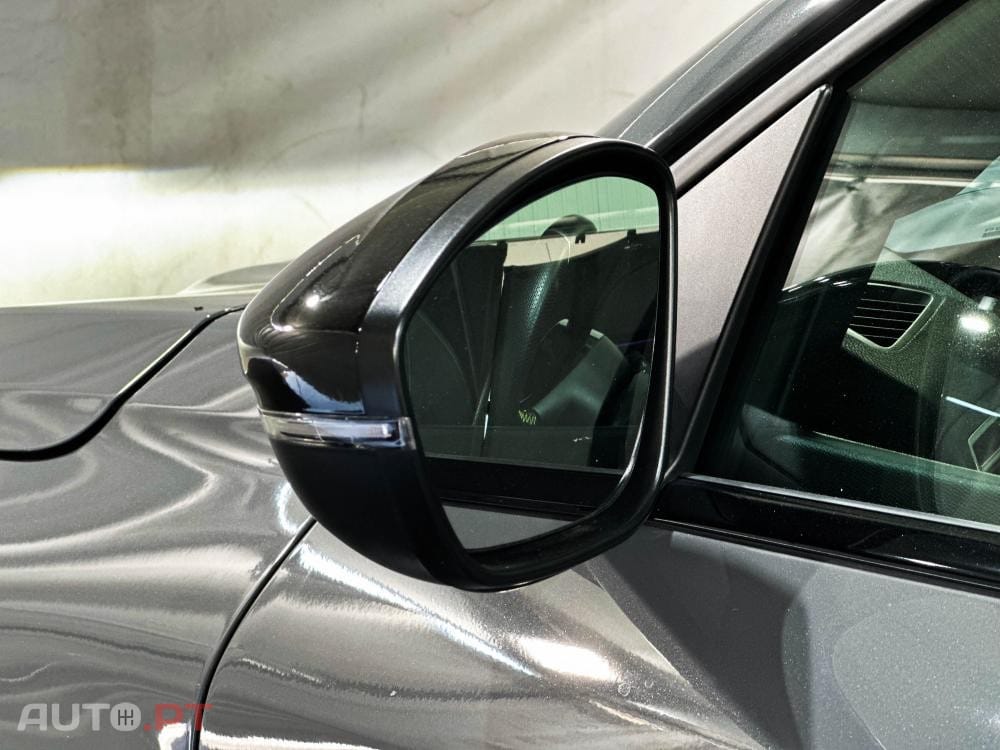 Peugeot E-208 51 kWh GT