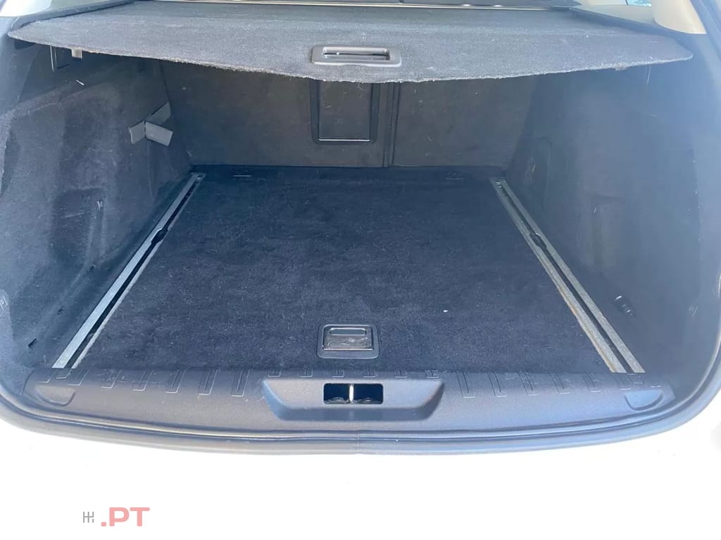 Peugeot 308 SW HDi FAP 110 Platinum