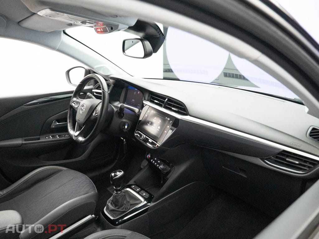 Opel Corsa 1.2 T Elegance