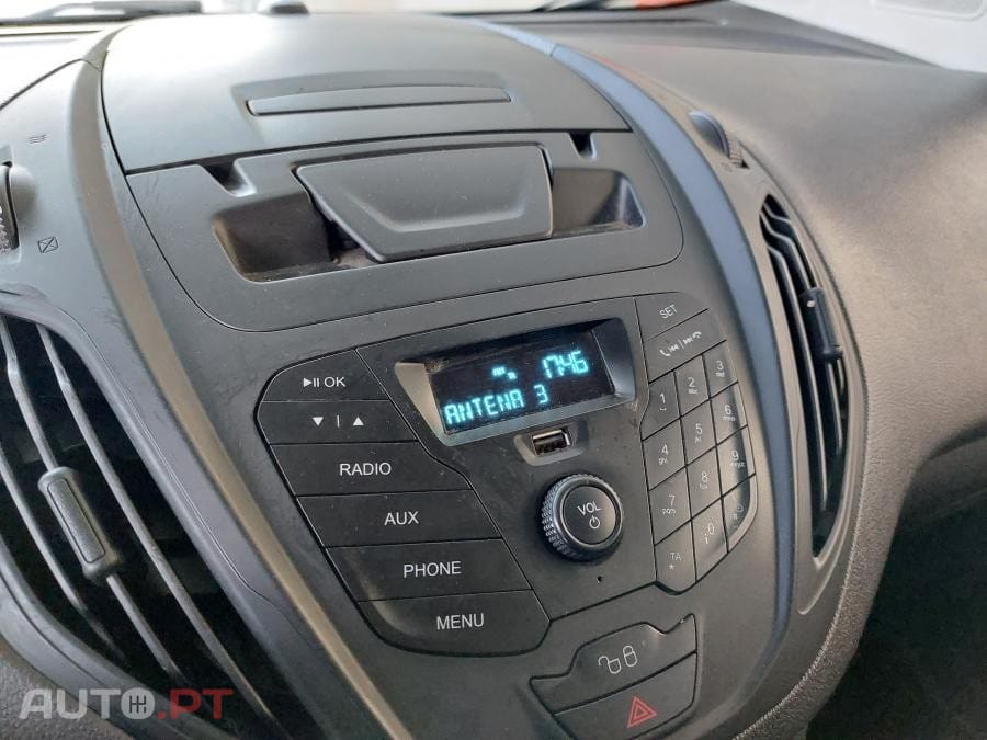 Ford Tourneo 1.5 TDCi Ambiente