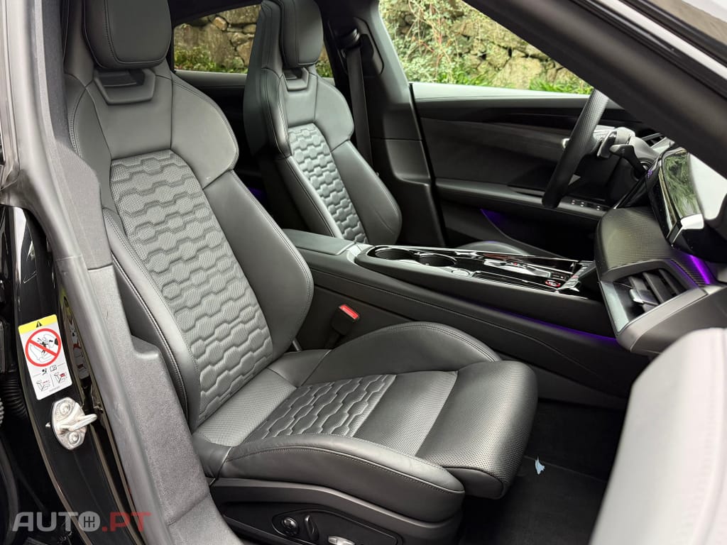 Audi E-Tron GT quattro