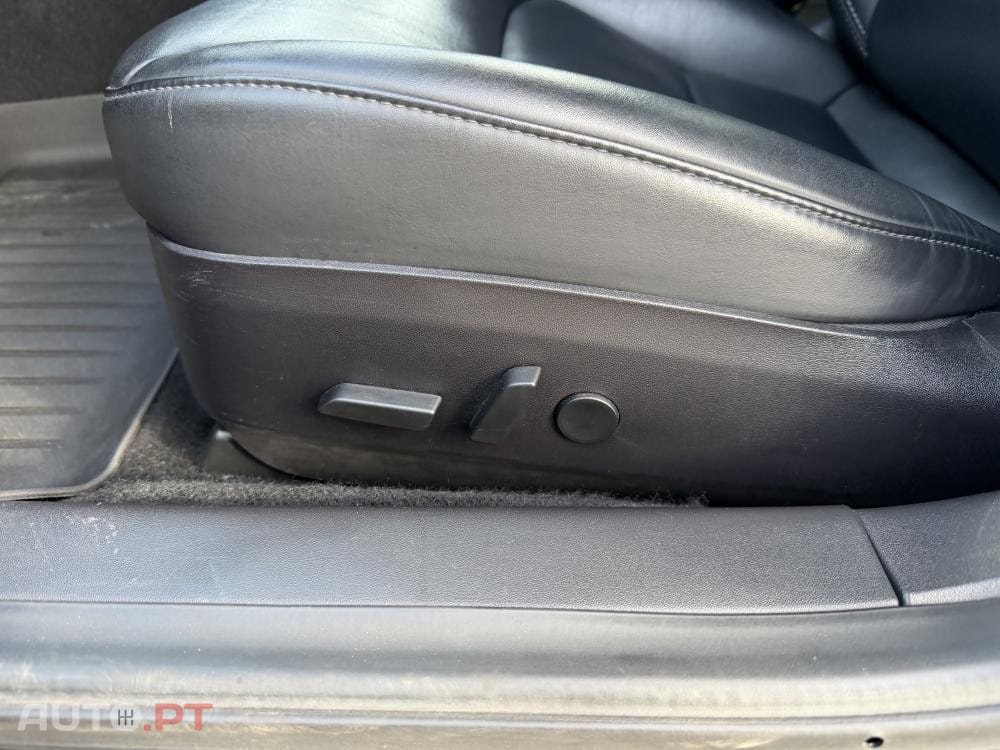 Tesla Model 3 Long-Range Dual Motor AWD