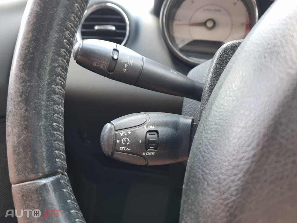Peugeot 308 SW 1.6 HDi SE Navteq