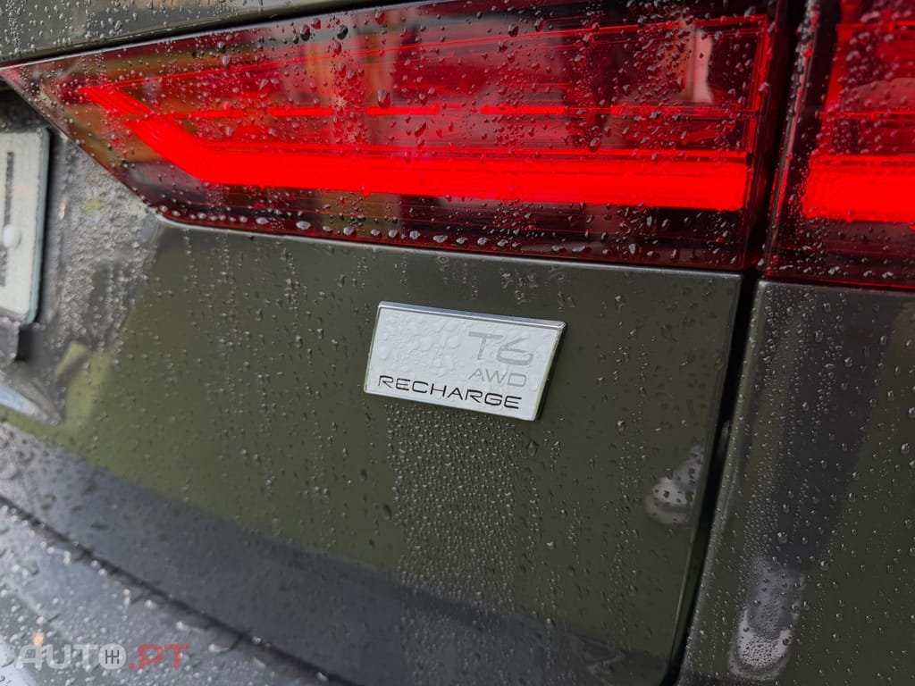 Volvo V60 2.0 T6 AWD TE R-Design