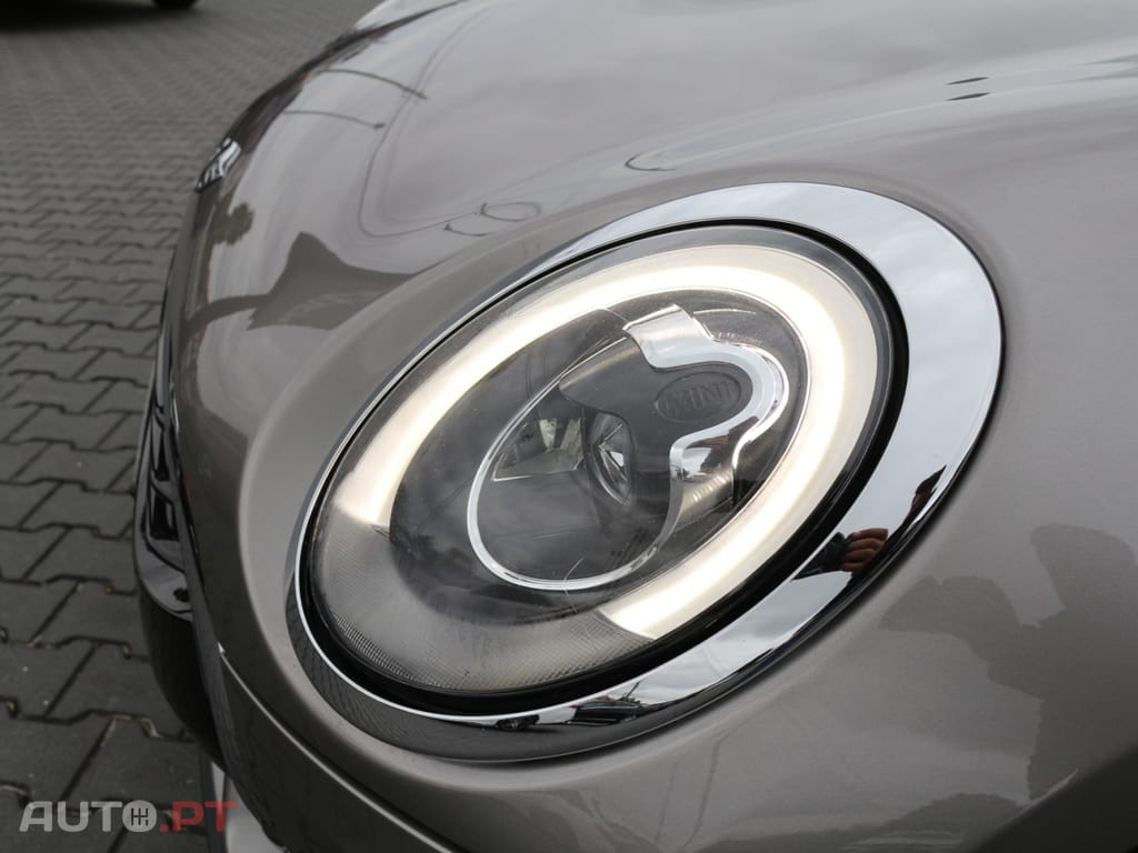 MINI Clubman John Cooper Works 2.0 D Auto