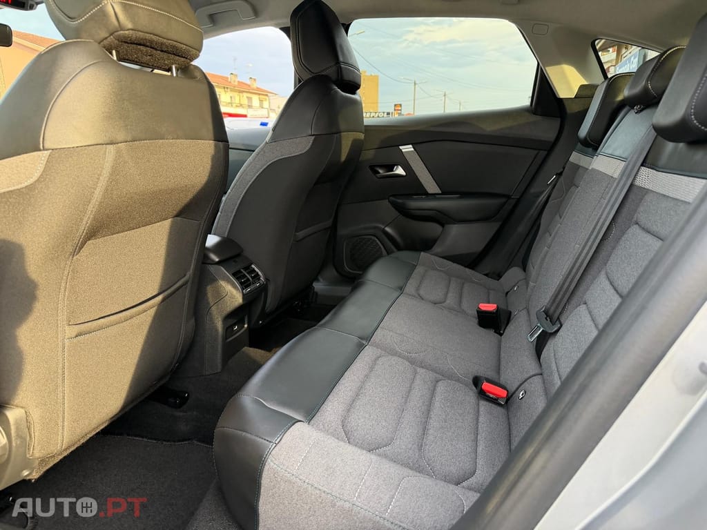 Citroen C4 1.2 PureTech Shine