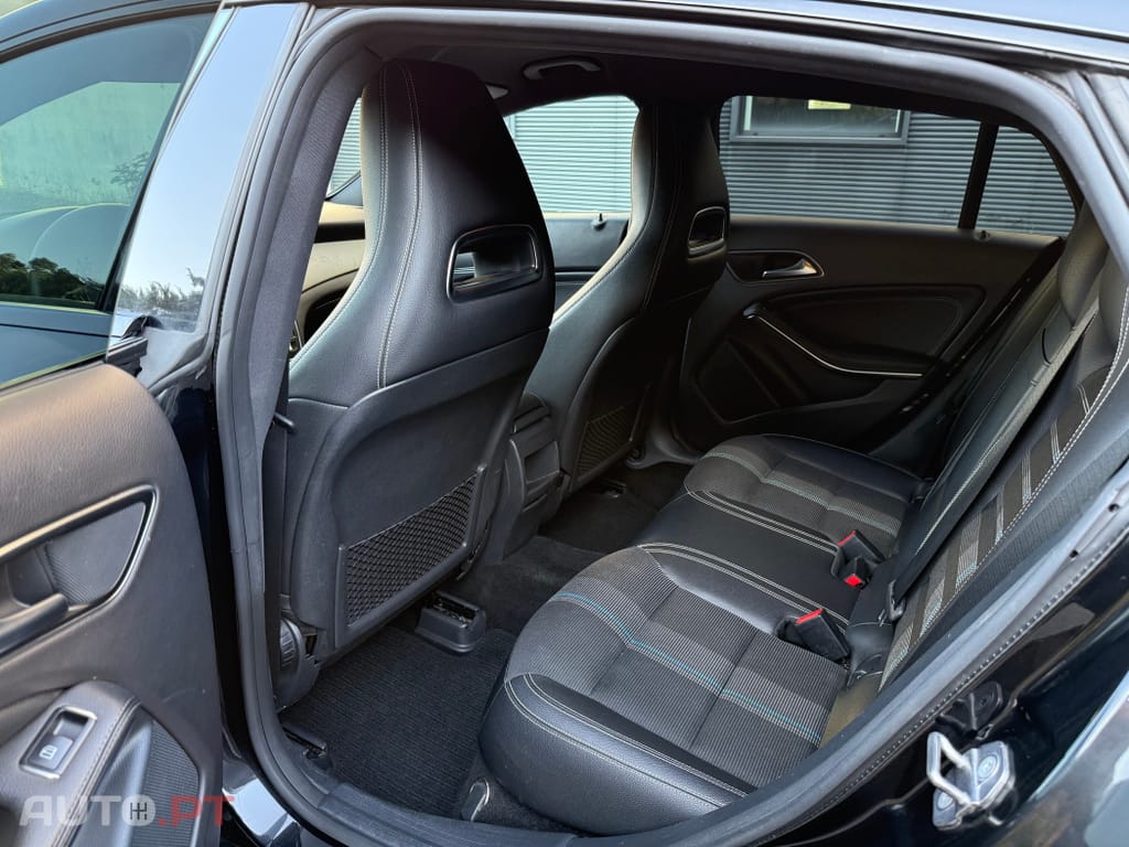 Mercedes-Benz CLA 180 d Shooting Brake Urban