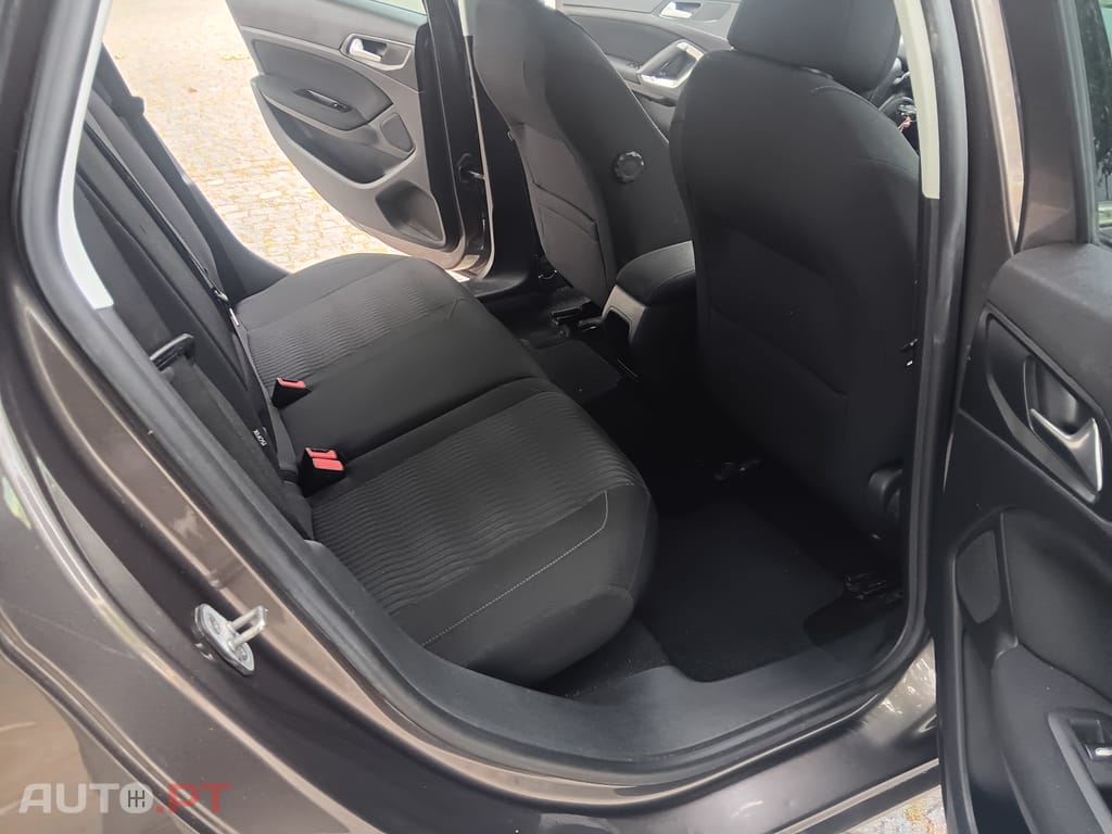 Peugeot 308 SW 1.6 BlueHDI