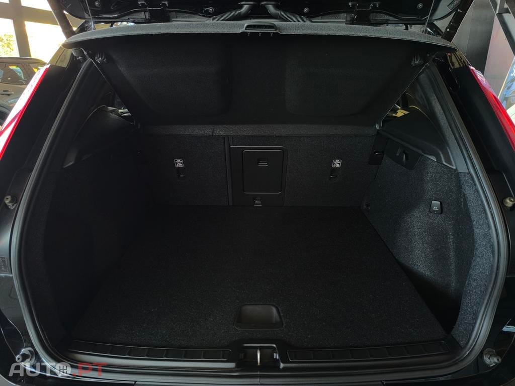 Volvo XC40 1.5 T5 PHEV Inscription Expression