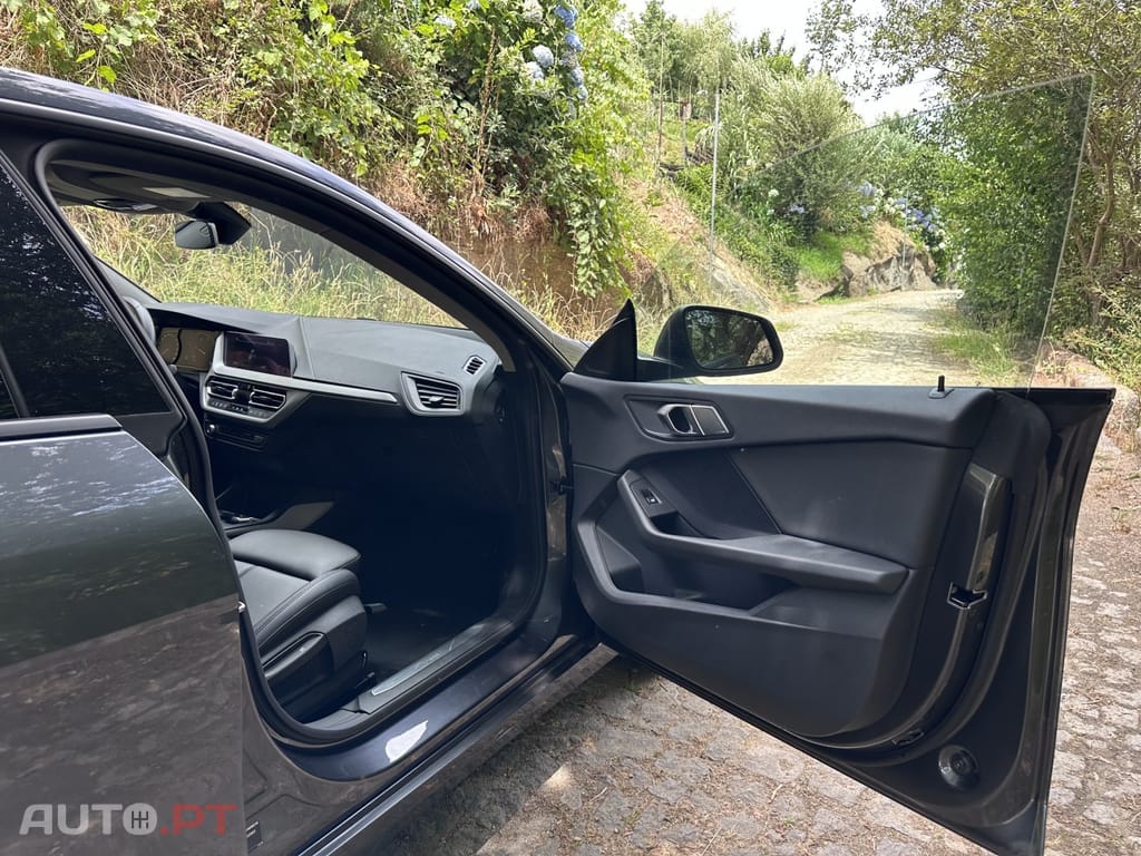 BMW 216 d Line Sport