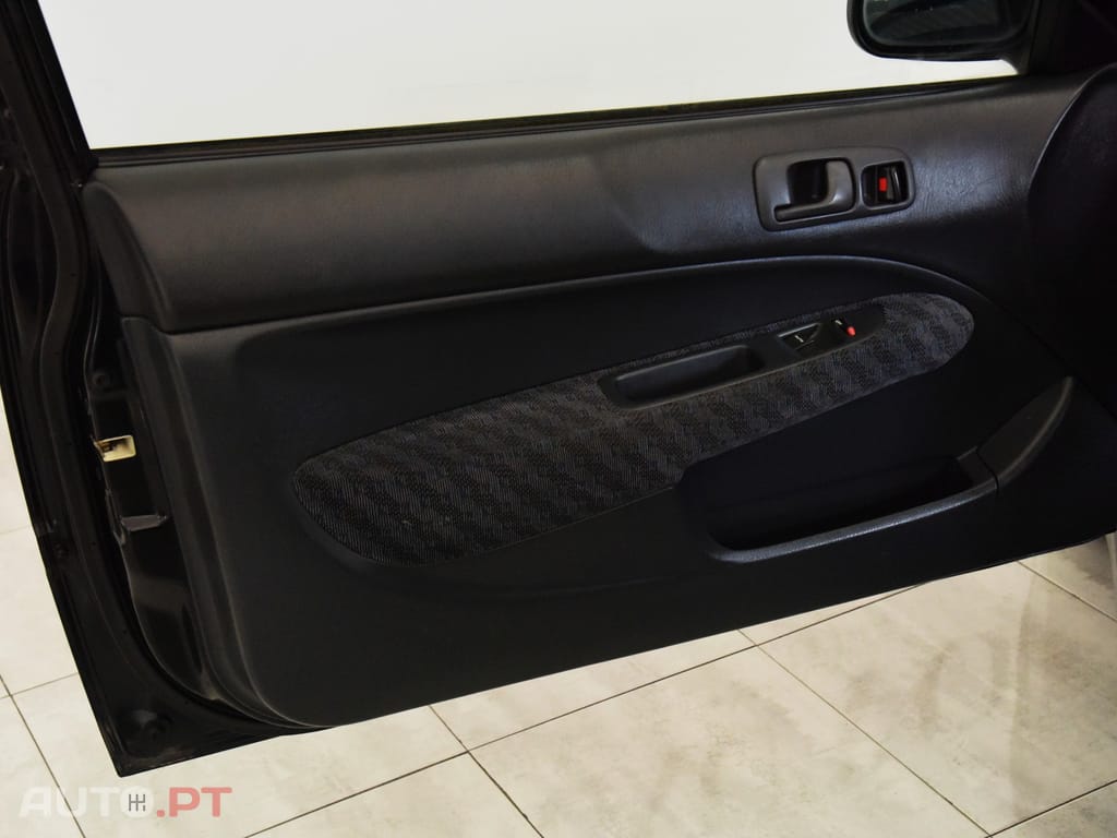 Honda Civic 1.4i S