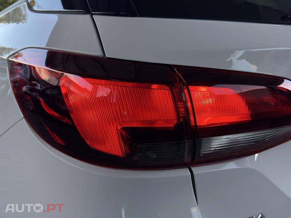 Opel Astra Sports Tourer Design