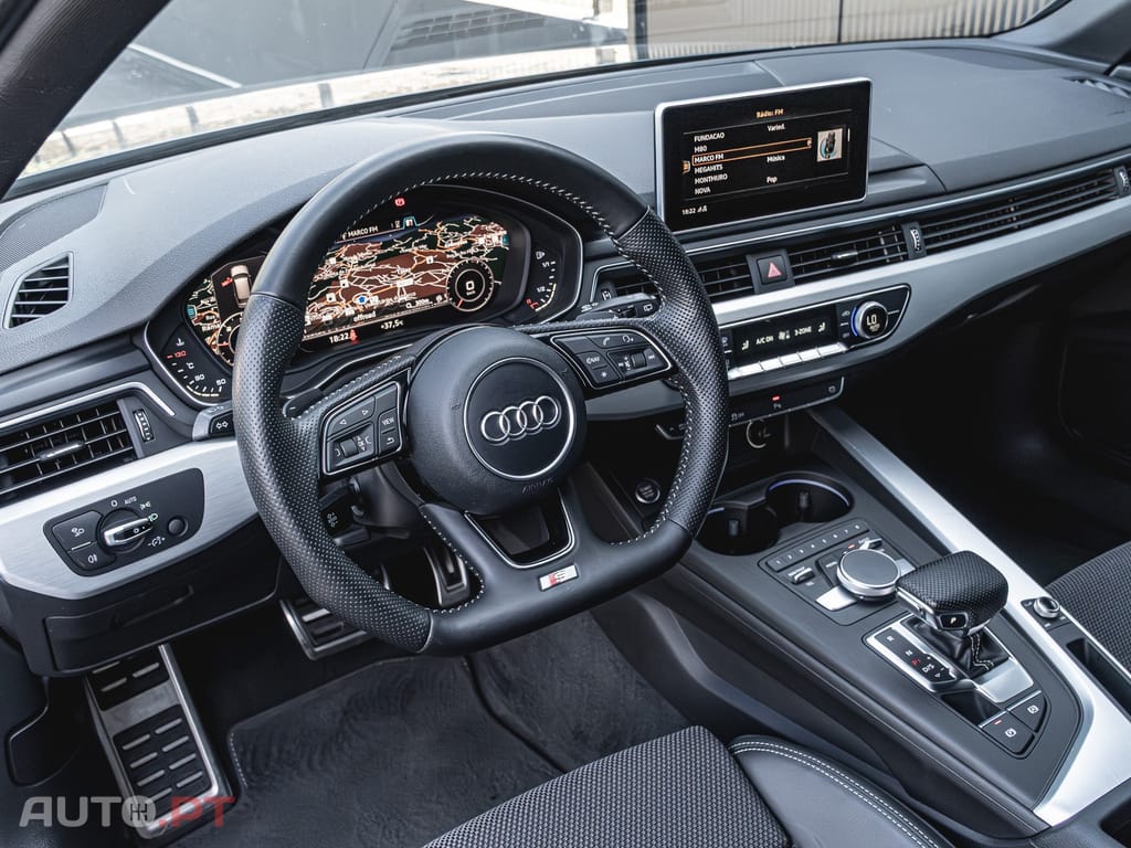 Audi A4 2.0 TDI S-line S tronic