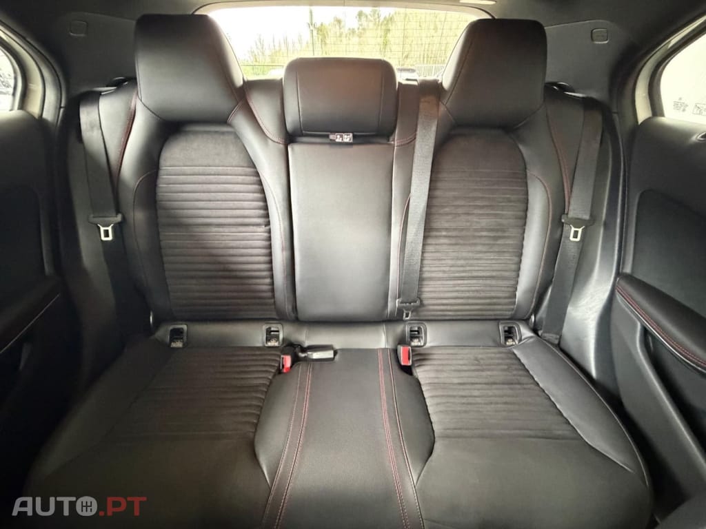 Mercedes-Benz A 200 CDI 7G-DCT AMG Line