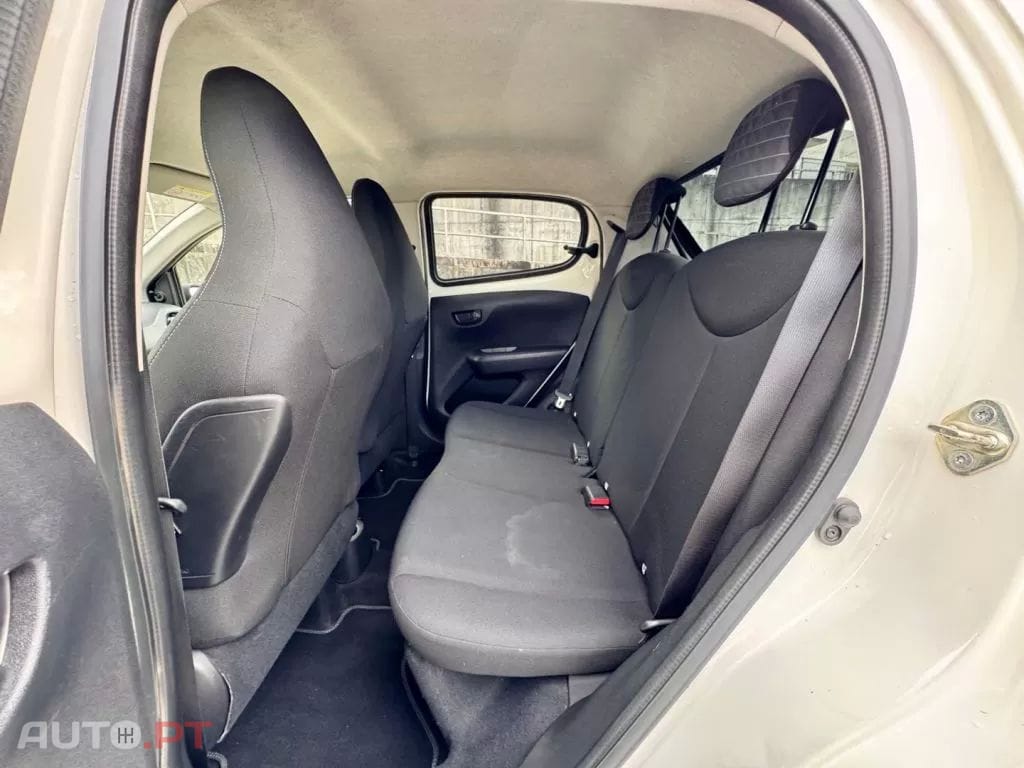 Peugeot 108 1.0 VTi Style