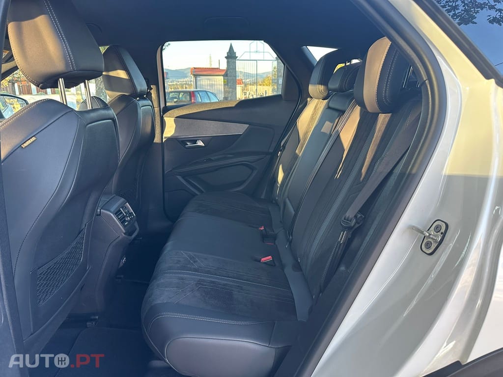 Peugeot 3008 1.2 PureTech GT Pack EAT8