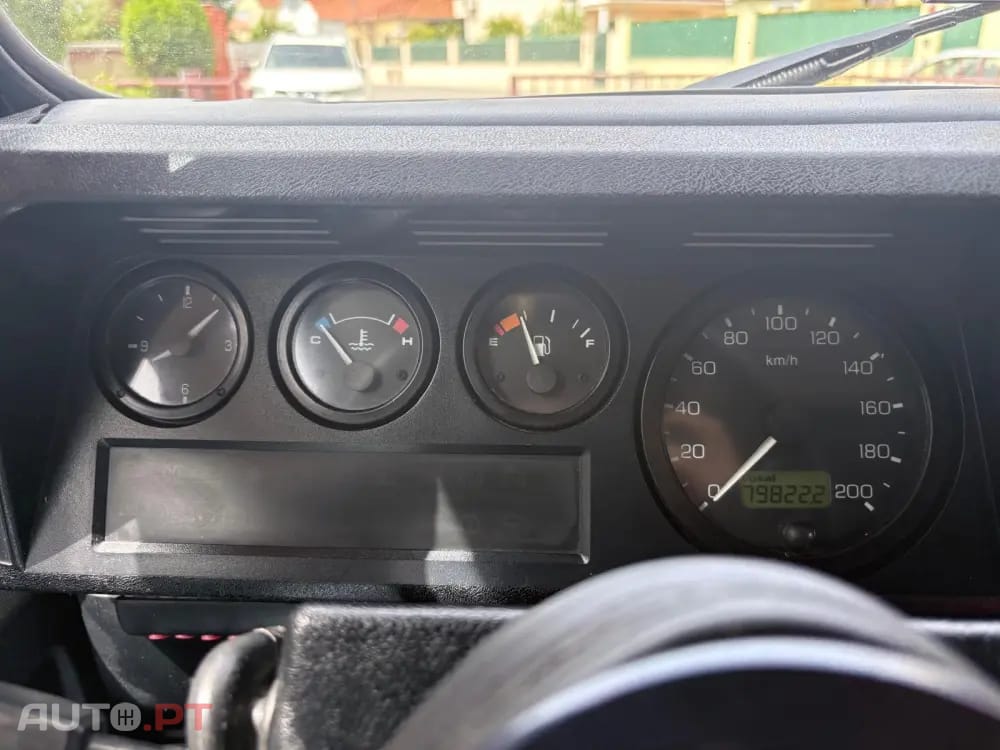Land Rover Defender 90 2.5 Td5 S