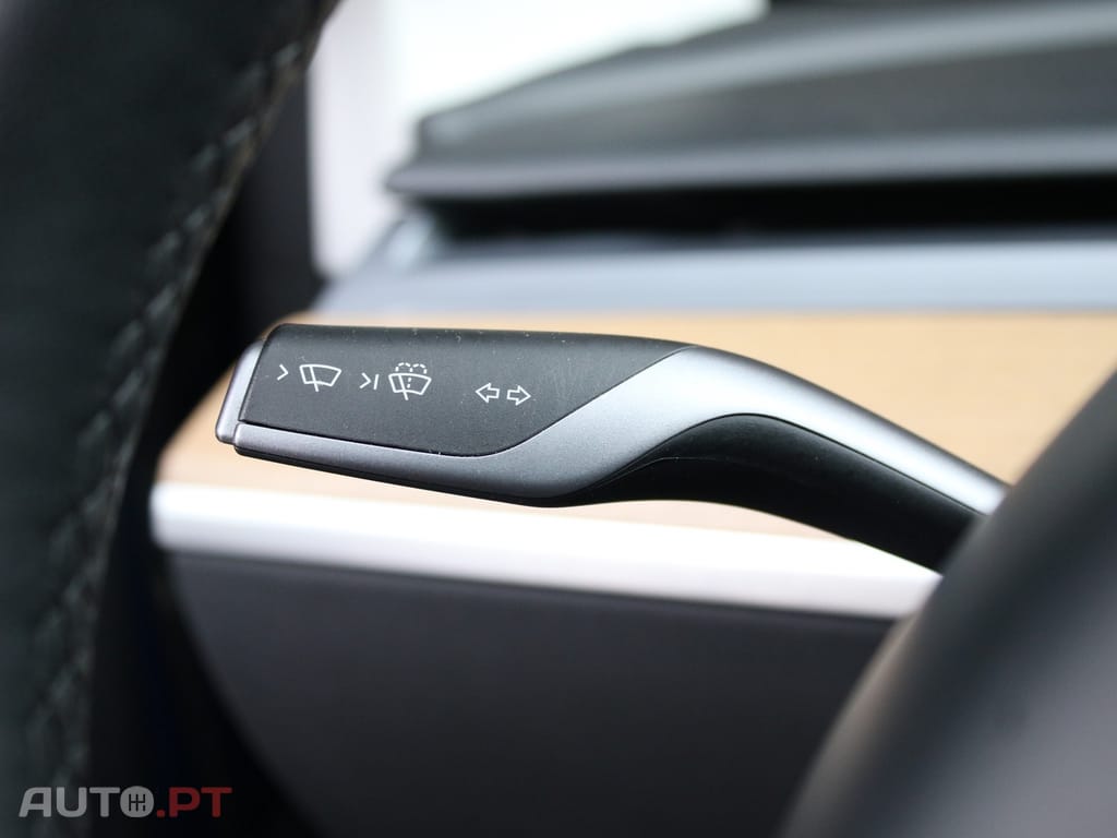 Tesla Model 3 Long Range Tração Integral