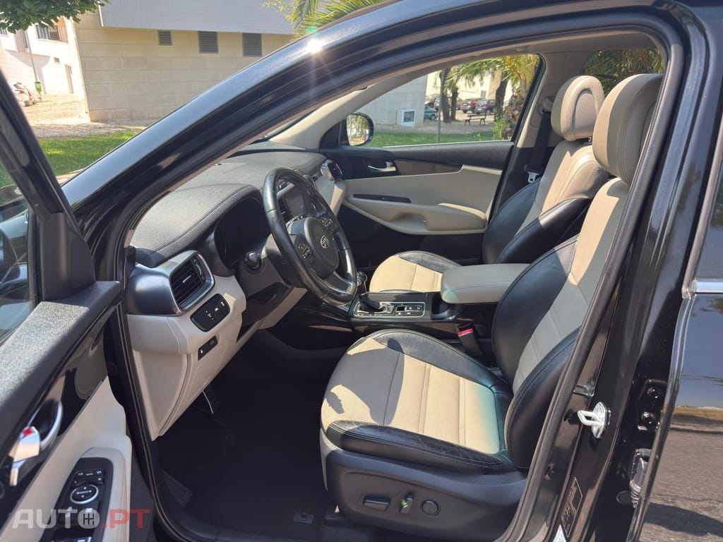 Kia Sorento 2.2 CRDi TX Premium Aut.