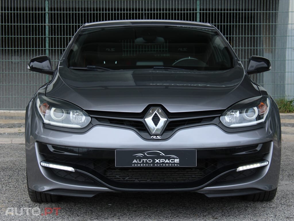 Renault Mégane Coupe RS 265 TCe