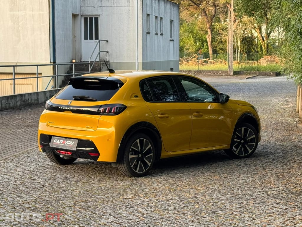 Peugeot E-208 50 kWh GT Line