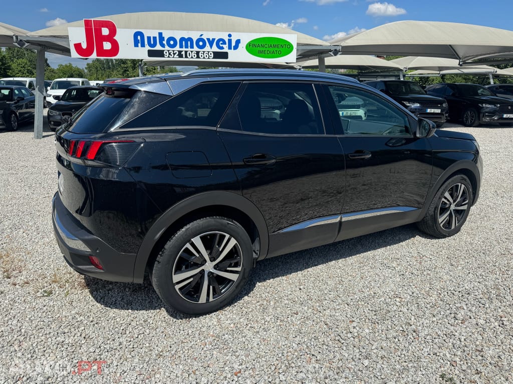Peugeot 3008 1.5 BlueHDi Allure