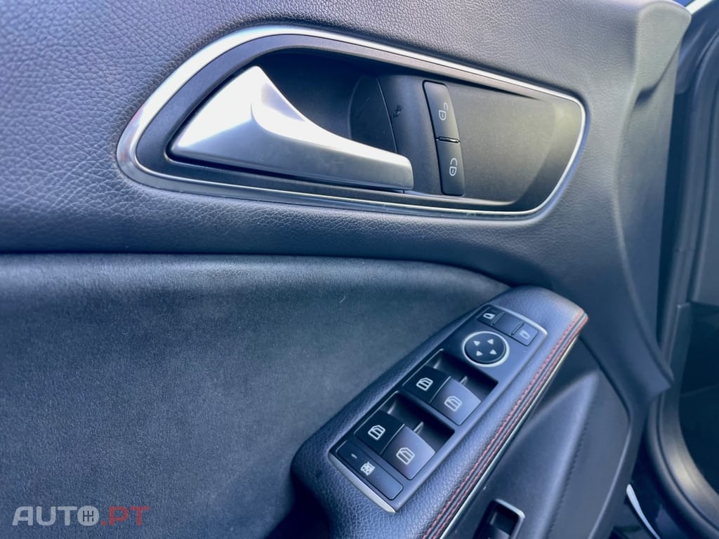 Mercedes-Benz CLA 220 Shooting Brake d 4Matic 7G-DCT AMG Line