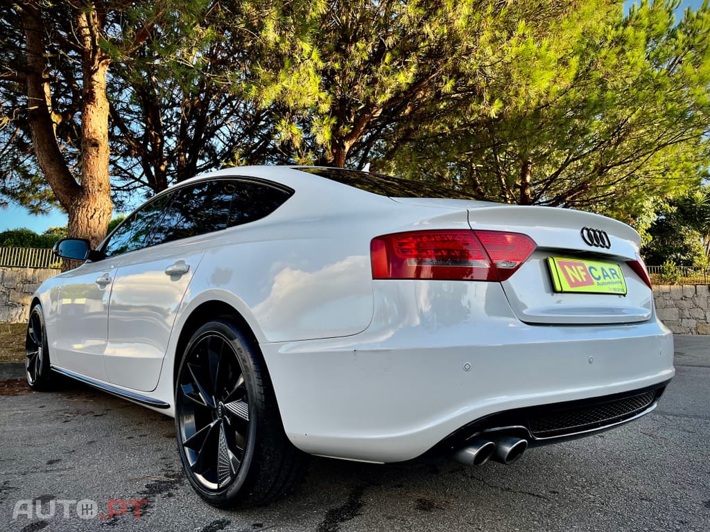 Audi A5 2.0 TDi S-line