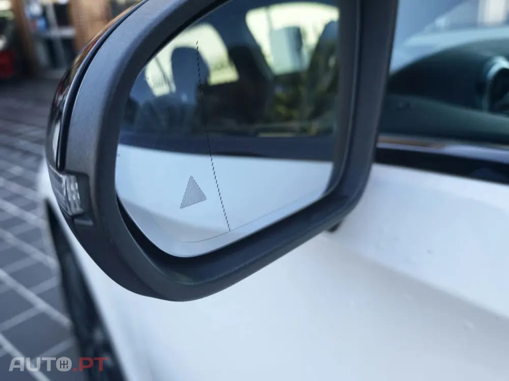 Mercedes-Benz A 250 e 8G-DCT Progressive Advanced