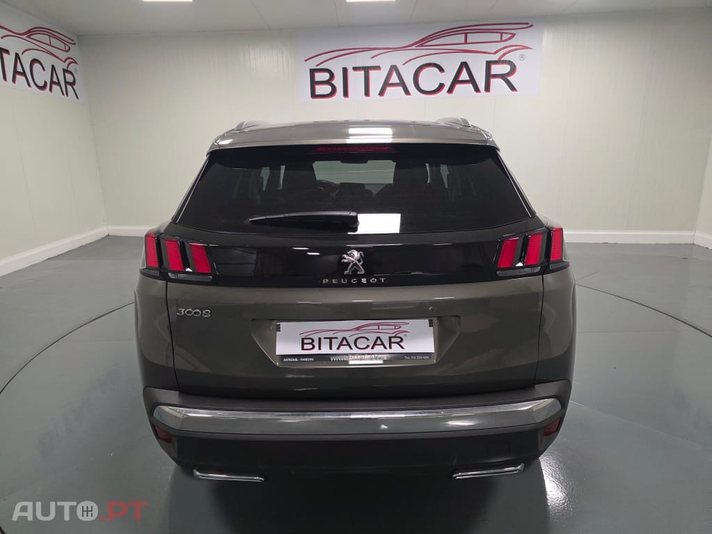 Peugeot 3008 1.5 BlueHDi Active