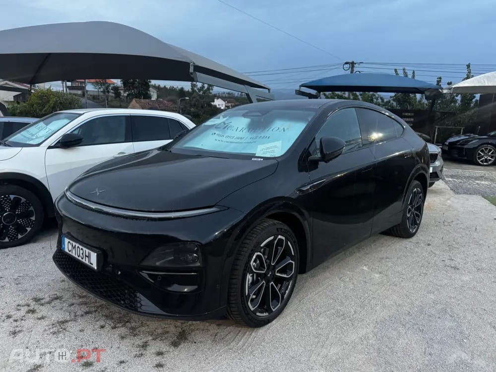 XPeng G6 80.8 kWh AWD Performance + Gancho de Reboque