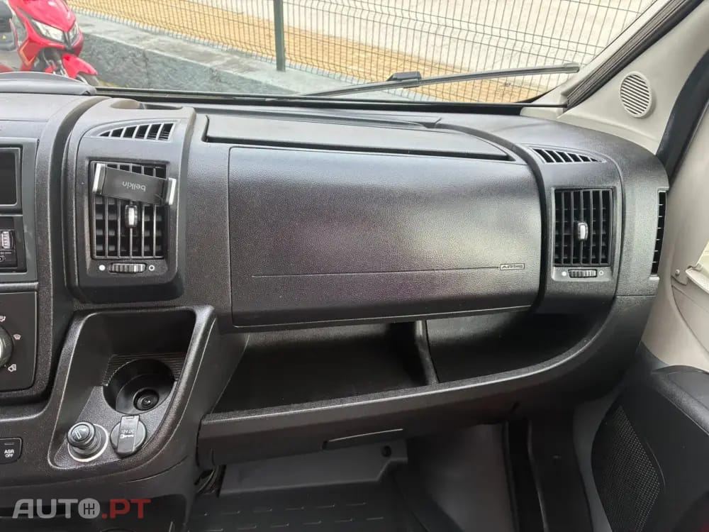 Citroen Jumper 2.0 BlueHDi 35 L4 CD