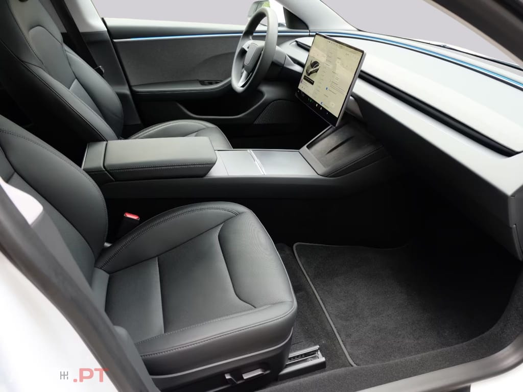 Tesla Model 3 RWD I.V.A DEDUTIVEL 