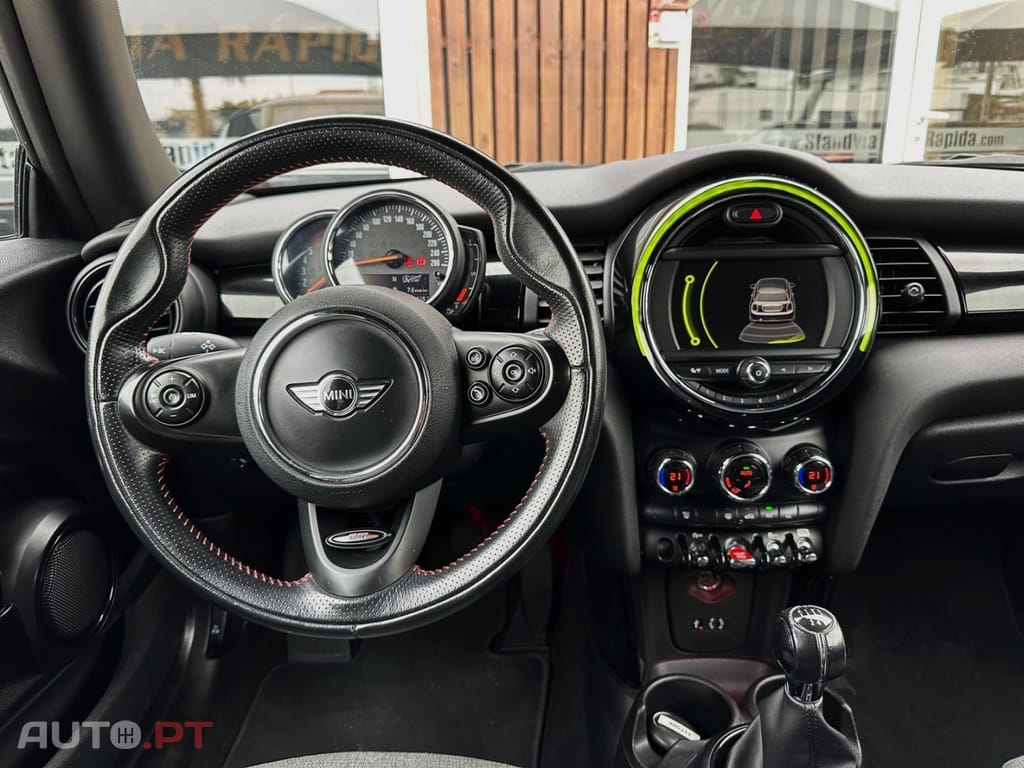 MINI Cooper Cooper D