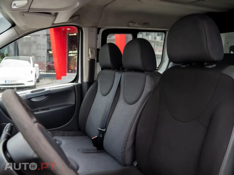 Citroen Jumpy 1.6 HDi L2H1 Semi-Vidrada