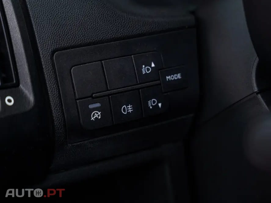 Peugeot Boxer 2.2 BlueHDi 335 L2 CD