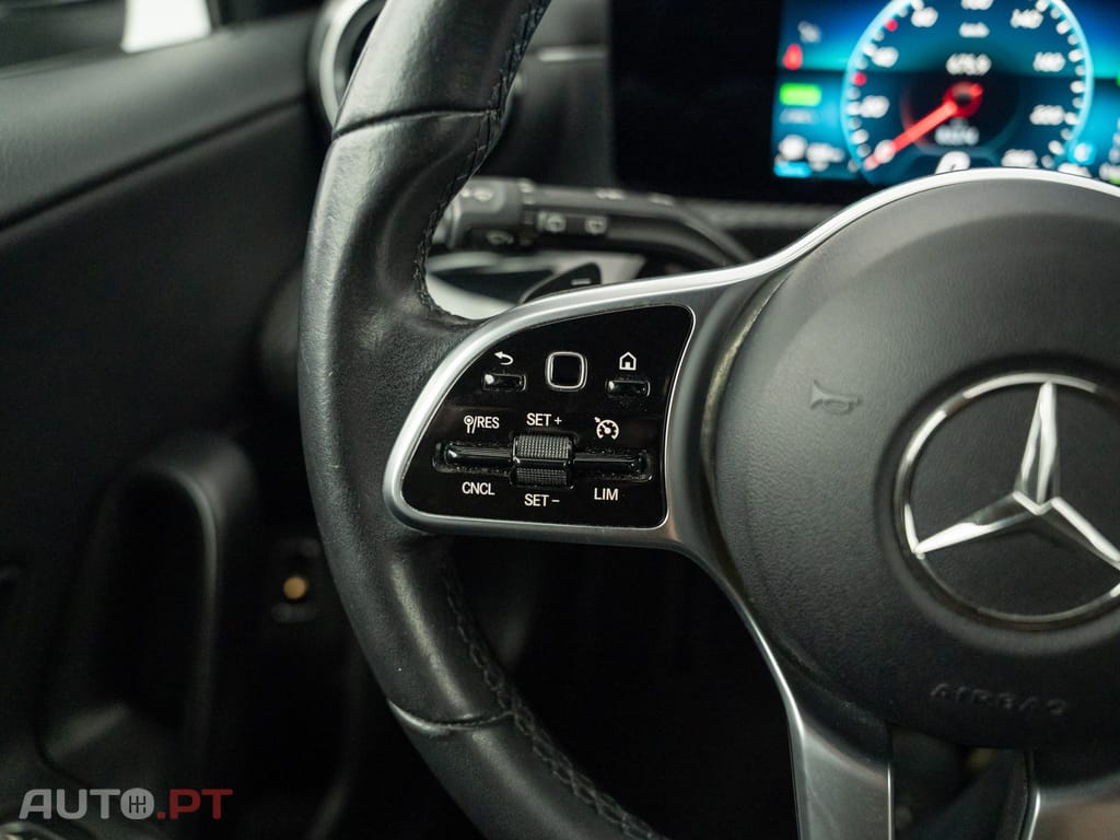 Mercedes-Benz A 250 e Style Plus