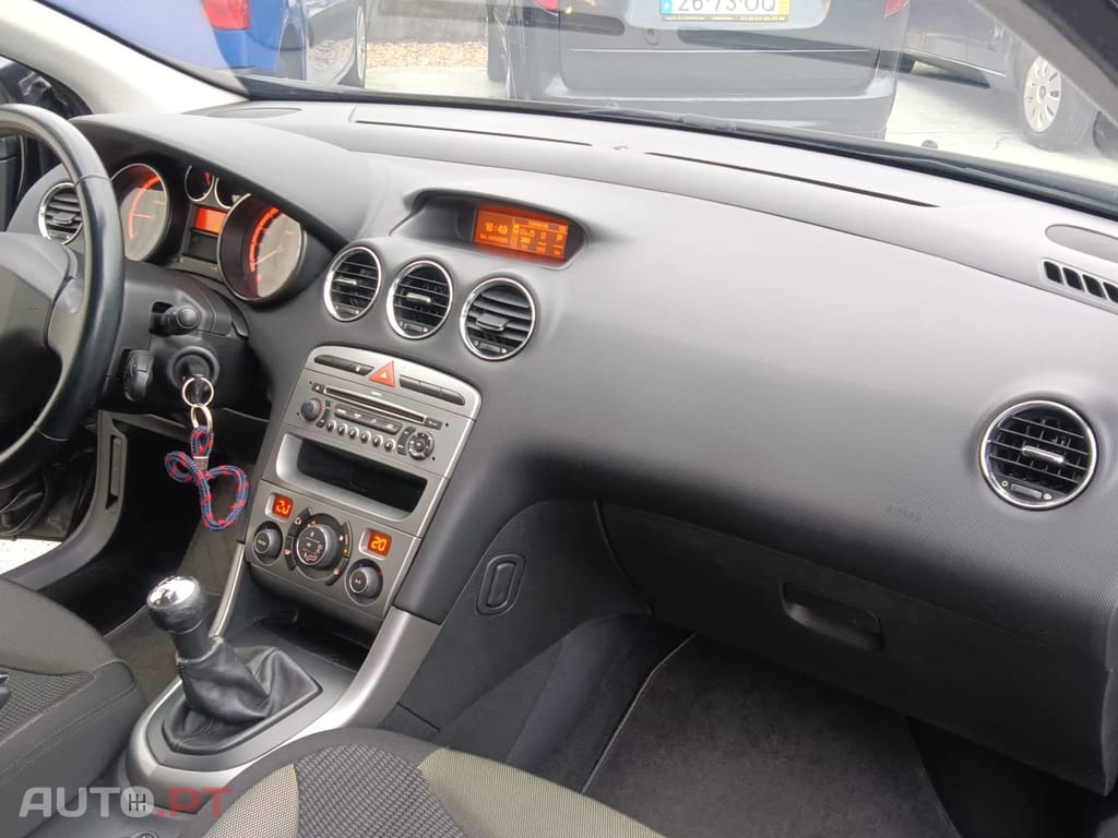 Peugeot 308 1.6 HDi Executive
