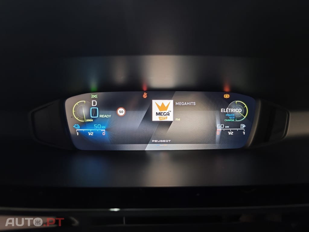 Peugeot 408 1.6 Hybrid Allure e-EAT8