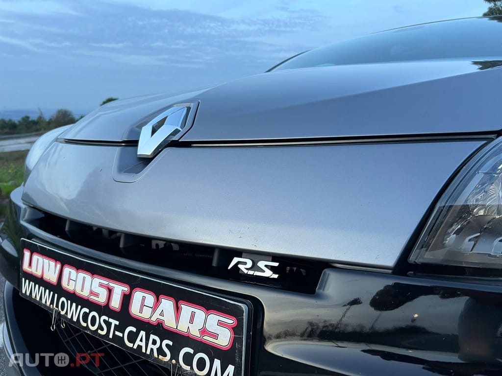 Renault Mégane Coupe 2.0 T 16V RS