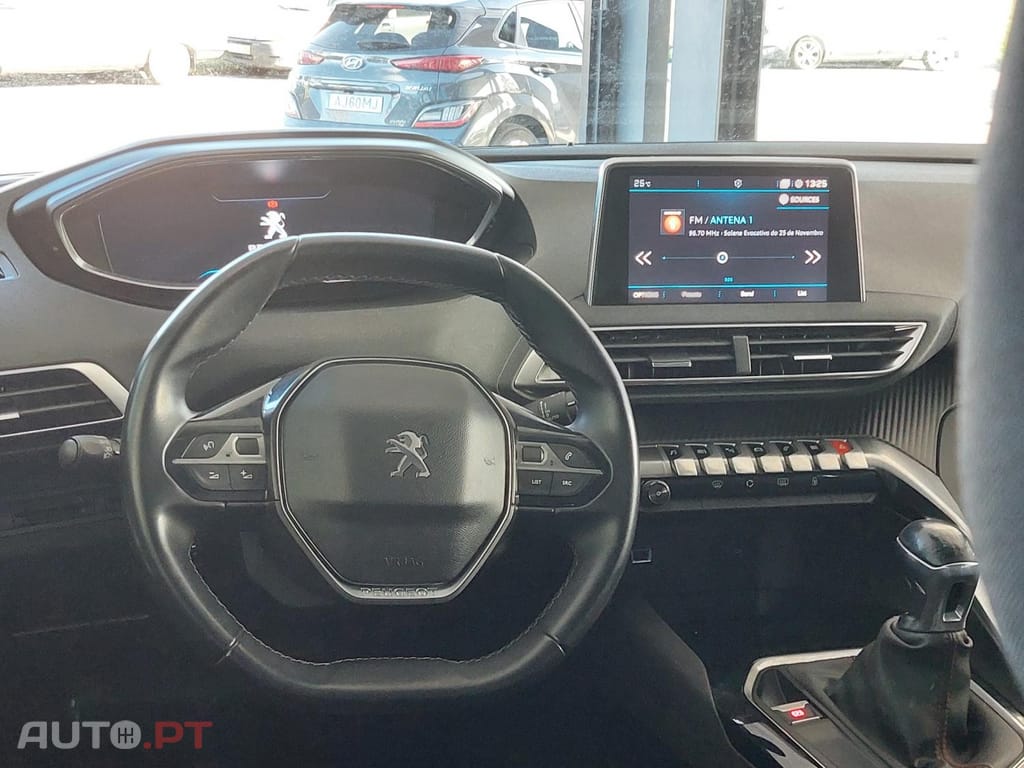 Peugeot 3008 1.5 BlueHDi Active