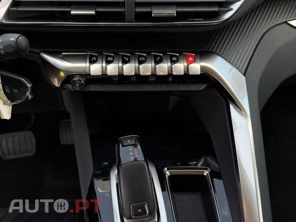 Peugeot 3008 PureTech 130 Stop & Start GPF EAT8 Active Business-Pack