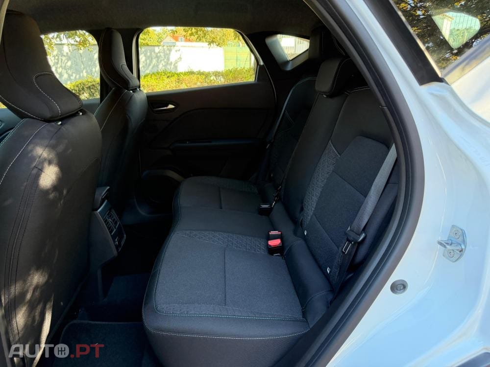 Renault Captur 1.0 TCe Techno Bi-Fuel