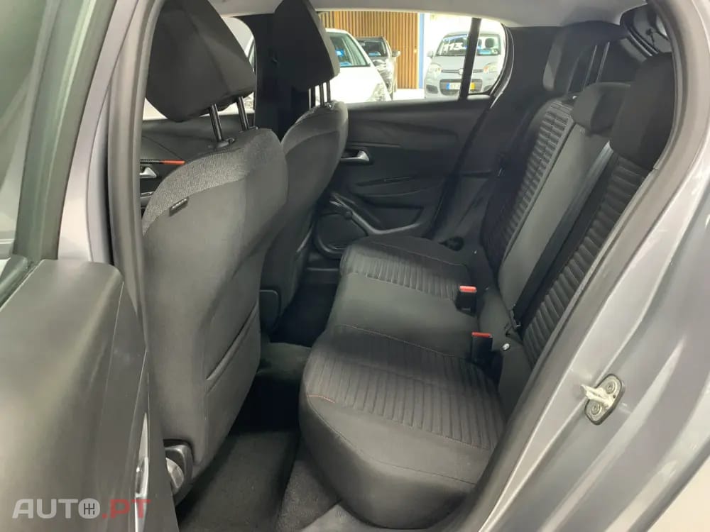 Peugeot 208 1.2 PureTech Active Pack