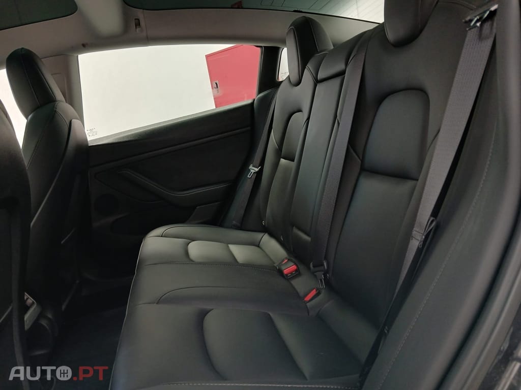 Tesla Model 3 Long Range Tração Traseira
