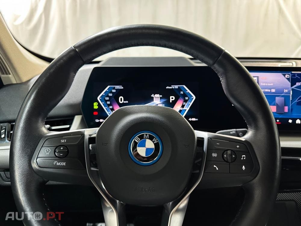 BMW iX1 xDrive30
